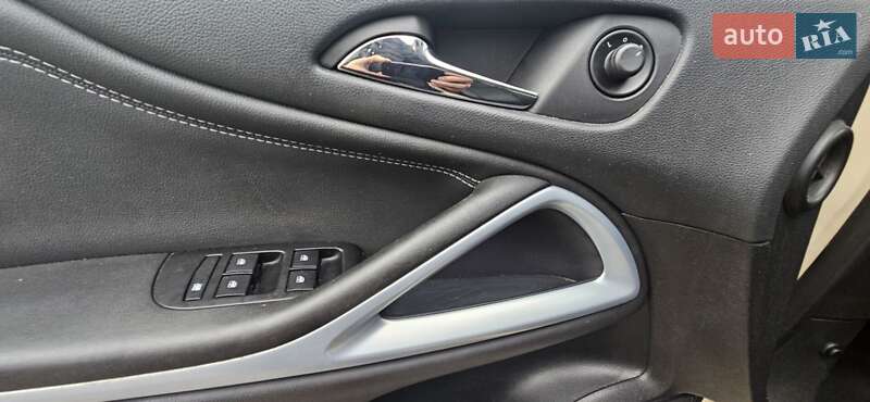 Минивэн Opel Zafira Tourer 2017 в Киеве