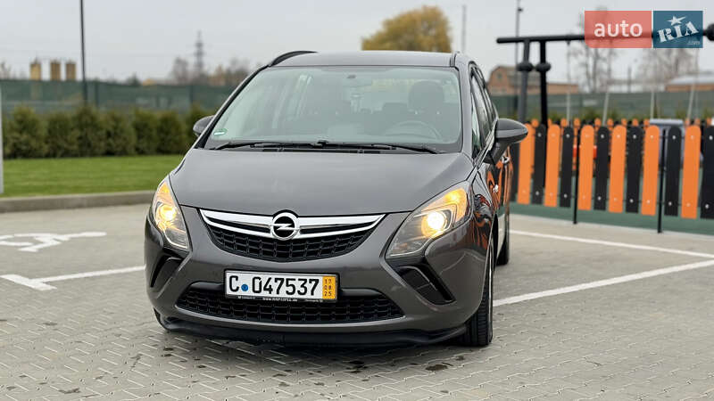 Мінівен Opel Zafira Tourer 2012 в Вінниці
