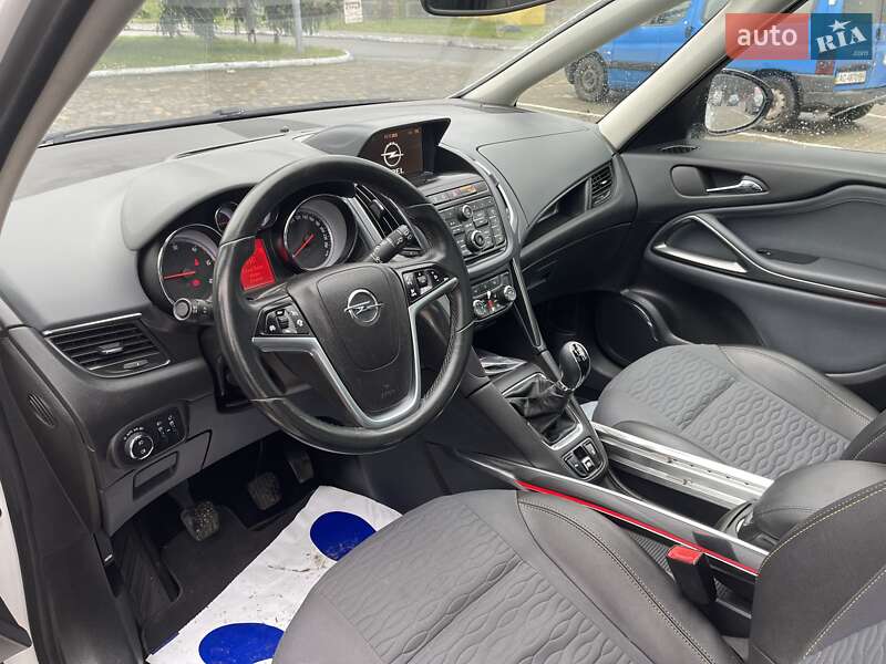 Мінівен Opel Zafira Tourer 2012 в Луцьку фото 12 Мінівен Opel Zafira Tourer 2012 в Луцьку