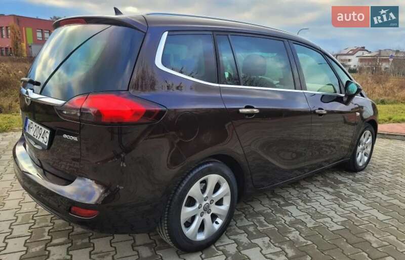 Минивэн Opel Zafira Tourer 2012 в Полтаве фото 9 Минивэн Opel Zafira Tourer 2012 в Полтаве