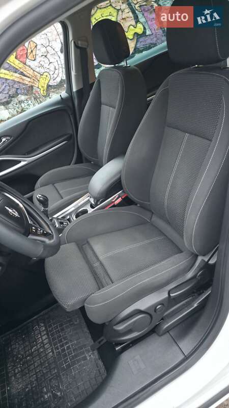 Минивэн Opel Zafira Tourer 2013 в Сумах фото 14 Минивэн Opel Zafira Tourer 2013 в Сумах