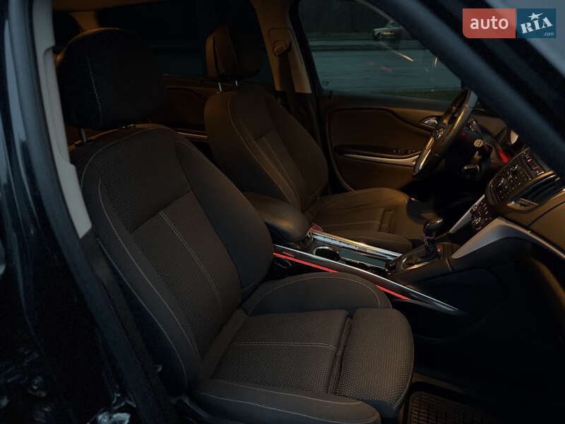 Мінівен Opel Zafira Tourer 2014 в Полтаві фото 25 Мінівен Opel Zafira Tourer 2014 в Полтаві