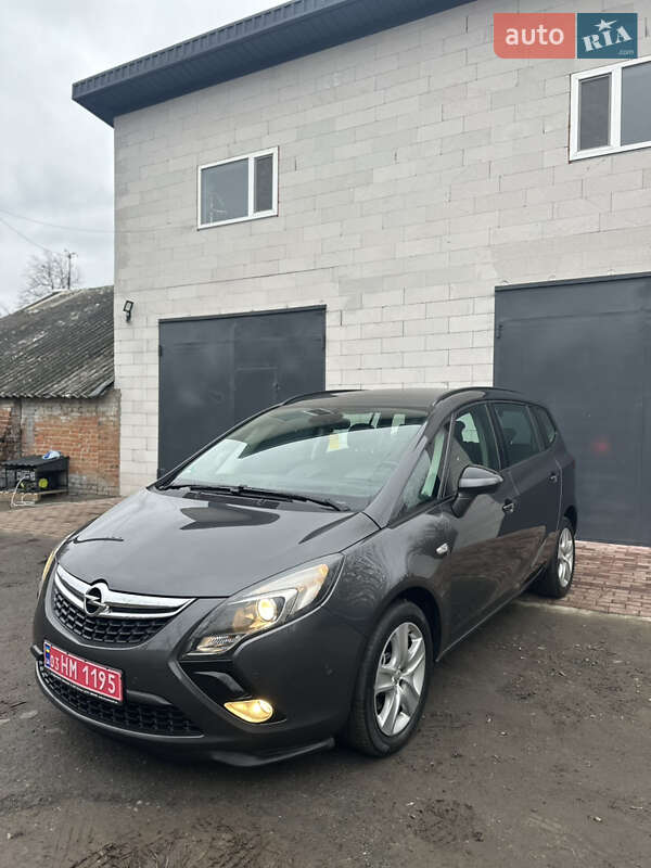 Мінівен Opel Zafira Tourer 2012 в Хоролі