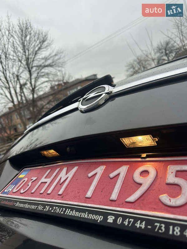 Мінівен Opel Zafira Tourer 2012 в Хоролі