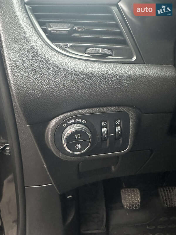 Мінівен Opel Zafira Tourer 2012 в Хоролі