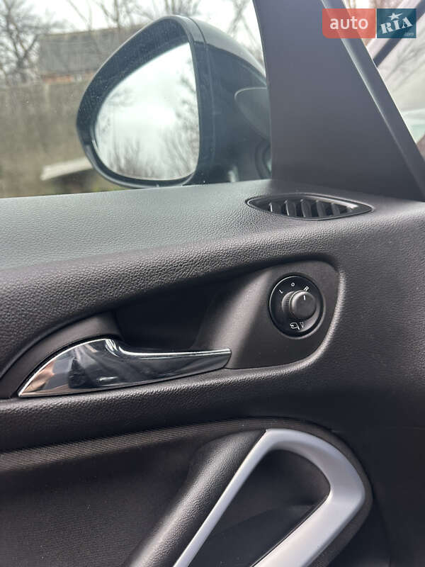 Мінівен Opel Zafira Tourer 2012 в Хоролі