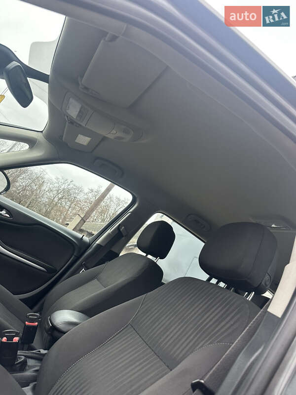 Мінівен Opel Zafira Tourer 2012 в Хоролі