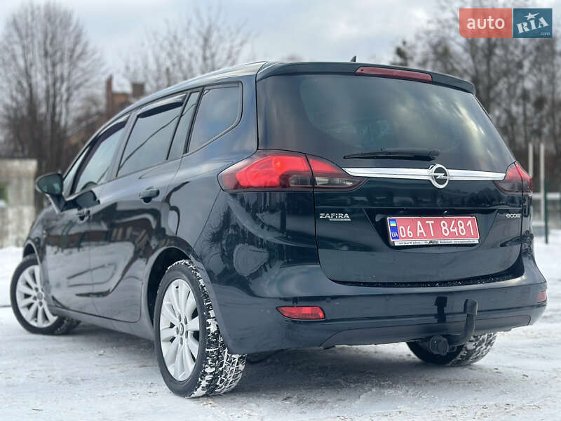 Мінівен Opel Zafira Tourer 2015 в Житомирі