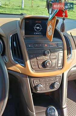 Минивэн Opel Zafira Tourer 2013 в Жовкве