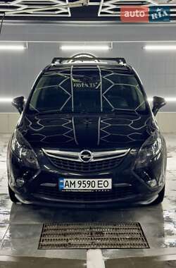 Мінівен Opel Zafira Tourer 2015 в Звягелі