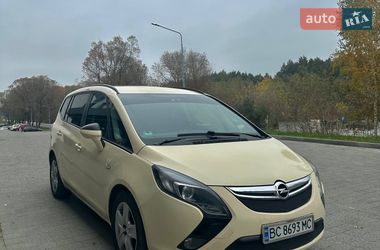 Минивэн Opel Zafira Tourer 2012 в Новояворовске