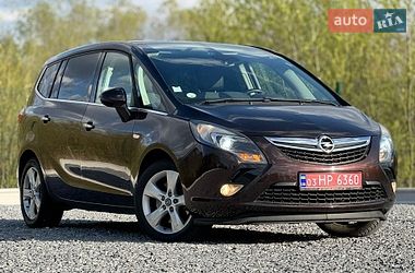 Минивэн Opel Zafira Tourer 2013 в Дрогобыче