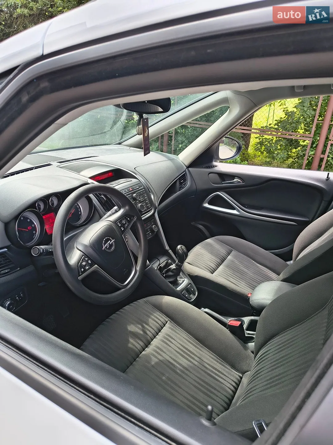 2014 Opel Zafira - мініатюра 30
