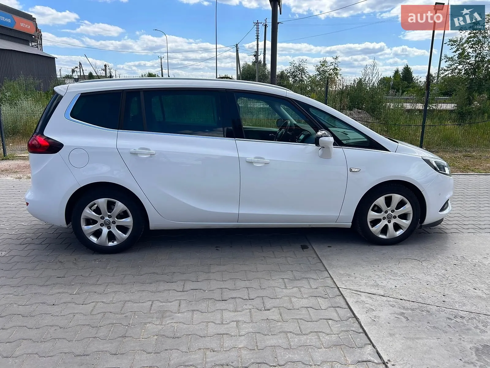 2017 Opel Zafira - мініатюра 9