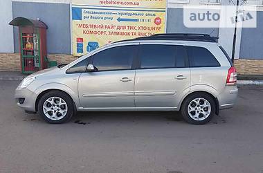 Универсал Opel Zafira 2008 в Львове