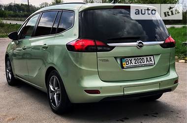 Минивэн Opel Zafira 2012 в Хмельницком