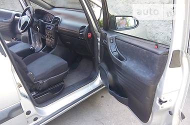 Мінівен Opel Zafira 2001 в Вінниці