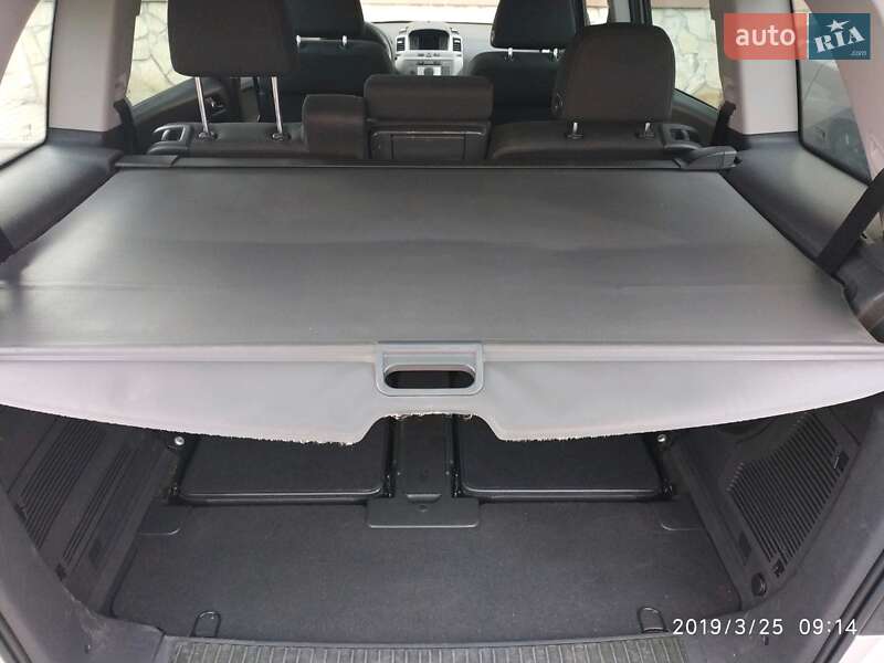 Минивэн Opel Zafira 2008 в Староконстантинове