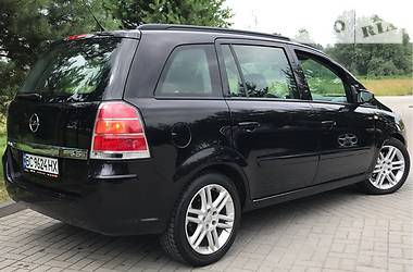 Минивэн Opel Zafira 2007 в Дрогобыче