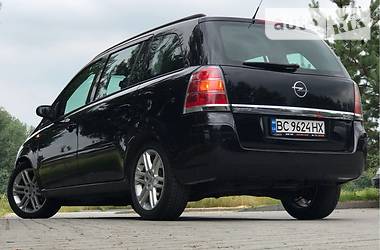 Минивэн Opel Zafira 2007 в Дрогобыче