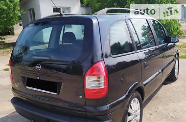 Мінівен Opel Zafira 2004 в Переяславі