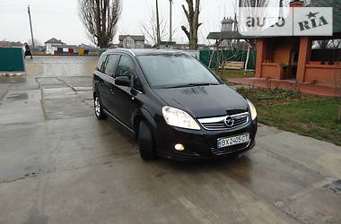 Універсал Opel Zafira 2010 в 