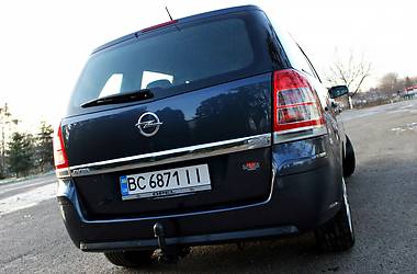 Минивэн Opel Zafira 2008 в Стрые