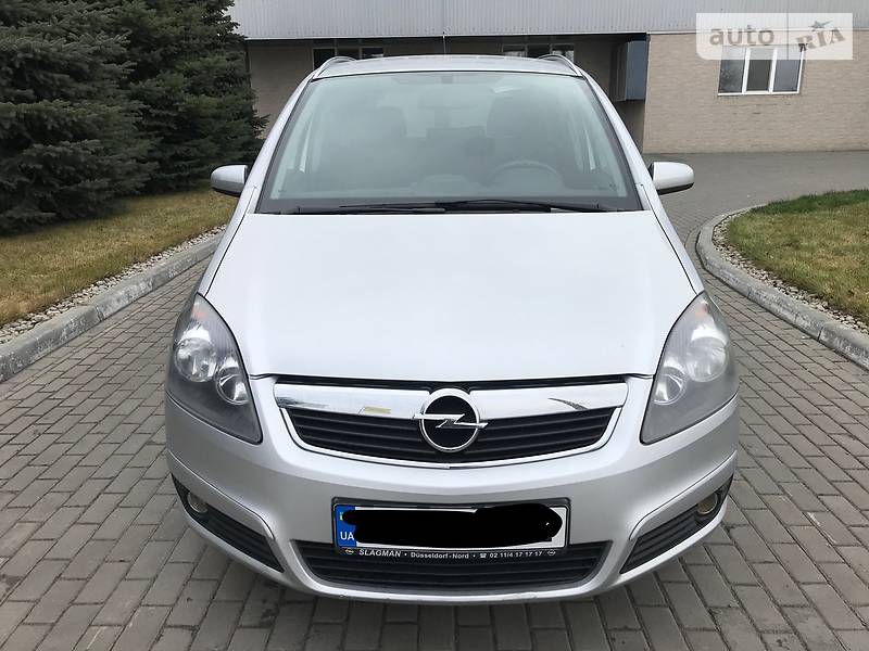 Минивэн Opel Zafira 2007 в Днепре
