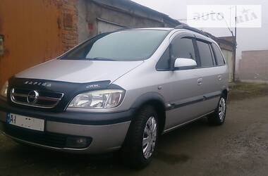 Минивэн Opel Zafira 2004 в Белой Церкви