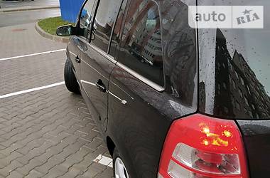 Универсал Opel Zafira 2008 в Луцке