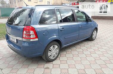 Універсал Opel Zafira 2008 в 