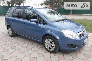 Універсал Opel Zafira 2008 в 