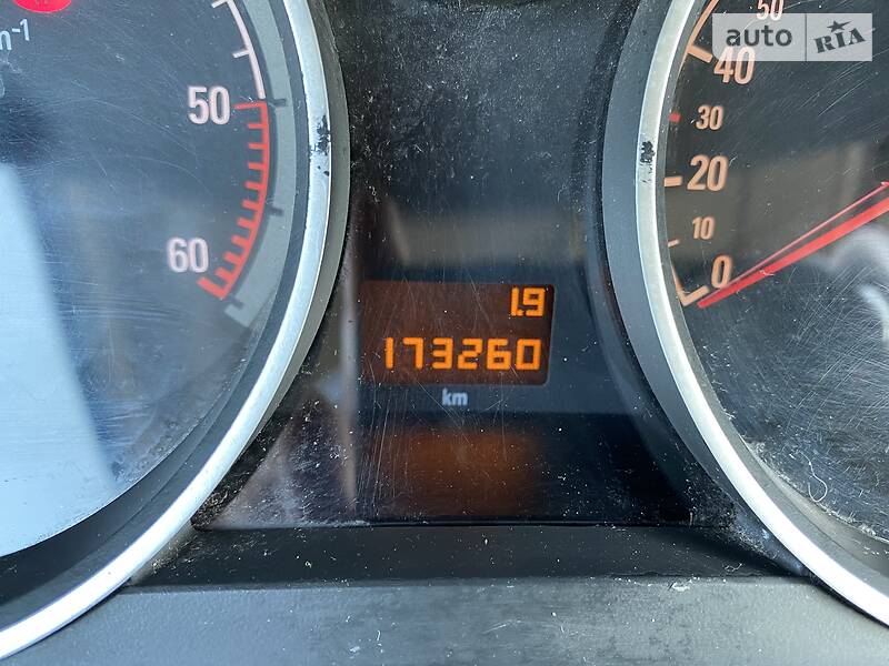 Мінівен Opel Zafira 2008 в Рівному