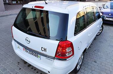 Універсал Opel Zafira 2008 в 