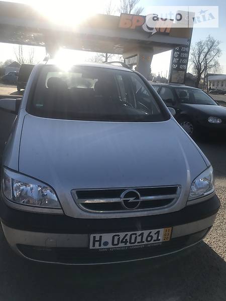 Минивэн Opel Zafira 2003 в Ямполе
