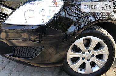 Мінівен Opel Zafira 2010 в 