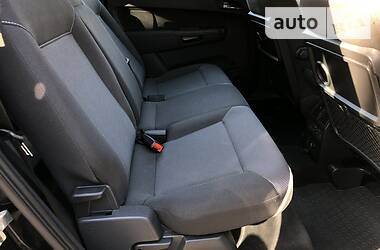 Мінівен Opel Zafira 2010 в 