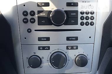 Мінівен Opel Zafira 2010 в 