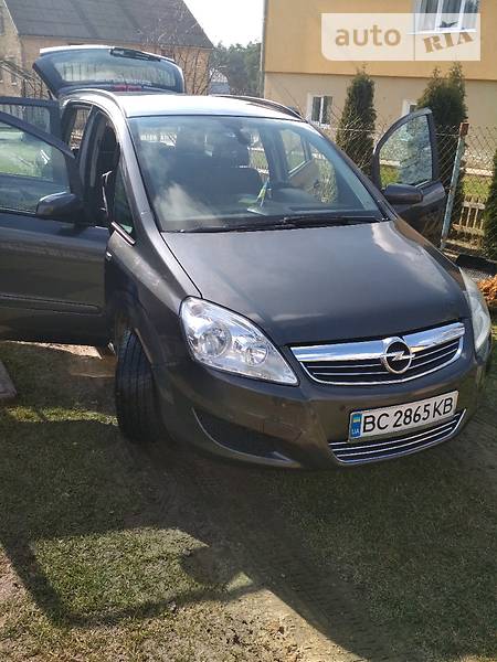 Мінівен Opel Zafira 2009 в Золочеві