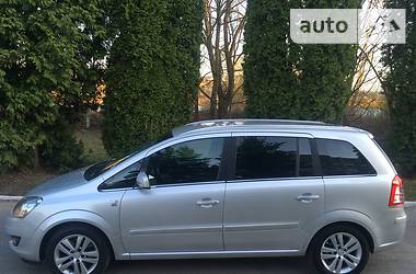 Мінівен Opel Zafira 2009 в 