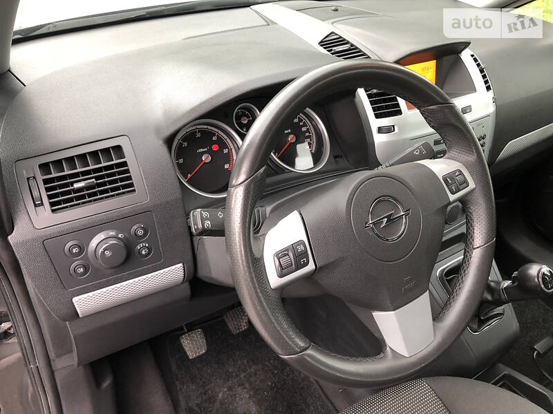 Мінівен Opel Zafira 2009 в Вінниці