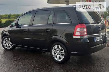 Мінівен Opel Zafira 2008 в Дрогобичі