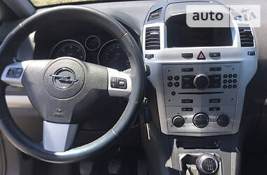 Універсал Opel Zafira 2009 в 
