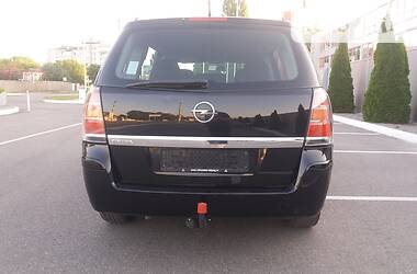 Минивэн Opel Zafira 2006 в Белой Церкви