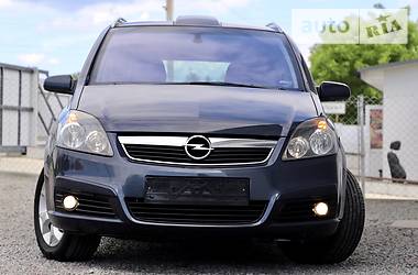 Минивэн Opel Zafira 2007 в Дрогобыче