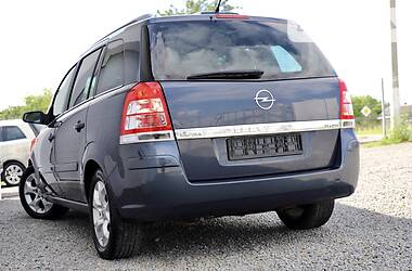 Минивэн Opel Zafira 2007 в Дрогобыче