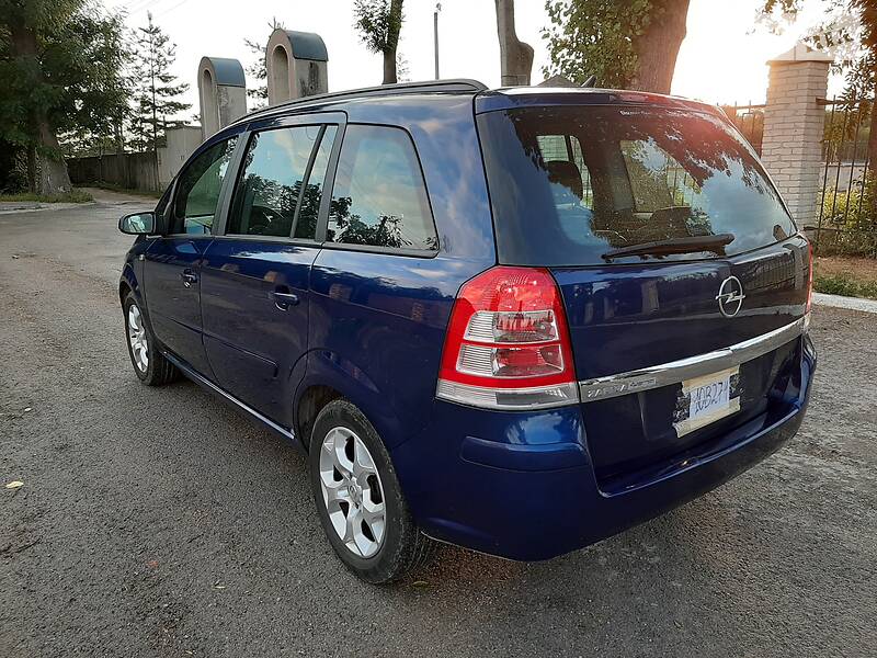 Мінівен Opel Zafira 2008 в Тернополі