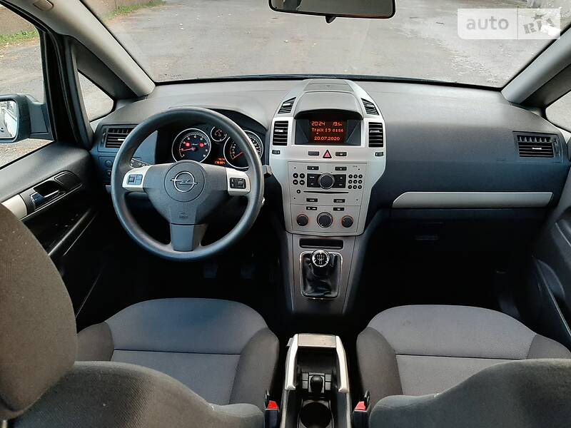 Мінівен Opel Zafira 2008 в Тернополі