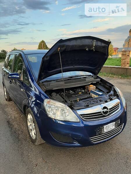 Мінівен Opel Zafira 2008 в Тернополі