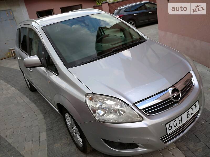 Універсал Opel Zafira 2010 в Стрию фото 7 Універсал Opel Zafira 2010 в Стрию